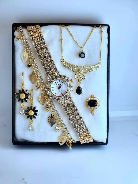 Orginal china imported diomond cut stone work goree Payel Double necklace  Ear ring Finger ring